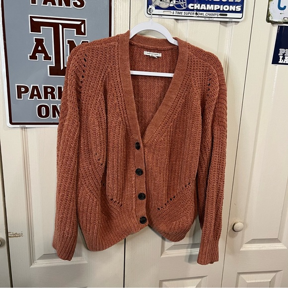 American Eagle Outfitters Sweaters - American Eagle Women’s Oversized Sweater